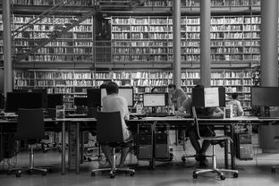 国内顶尖医科大学眼科实力大比拼，从设备到案例的全方位解析