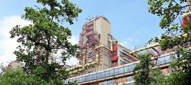 周口中心医院，位于繁华街道，守护居民健康