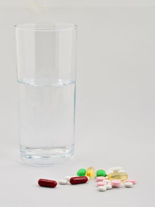 眼睛泪囊切除，手术全解析与术后注意事项