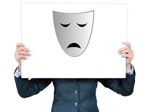 眼部检查竟发现隐藏眼病，医生提醒，别再忽视这些症状！