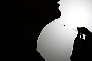 戴塑形眼镜用什么洗手？一场关于卫生与健康的探讨