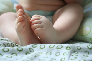 儿童散光和弱视吃什么？一份营养与健康的全面指南