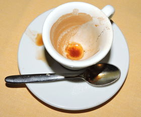 餐桌上的抗癌武器，这10种食物让你远离膀胱癌
